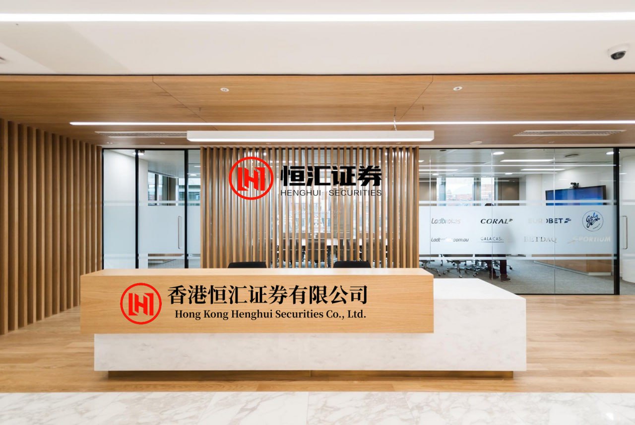 银河证券 生肖狗的朋友注意了！4 月 30 日到 6 月 19 日，你有两件大好事将要主动上门生肖狗的朋友们，你们的忠诚与坚守终于感动了上天。在这段近50天的黄金周期内，不需要你费力地去求爷爷告奶奶，有两件足以支撑你下半年生活信心的“大好事”将主动叩响你的家门。第一件好事关乎“归属感”，可能是你心...